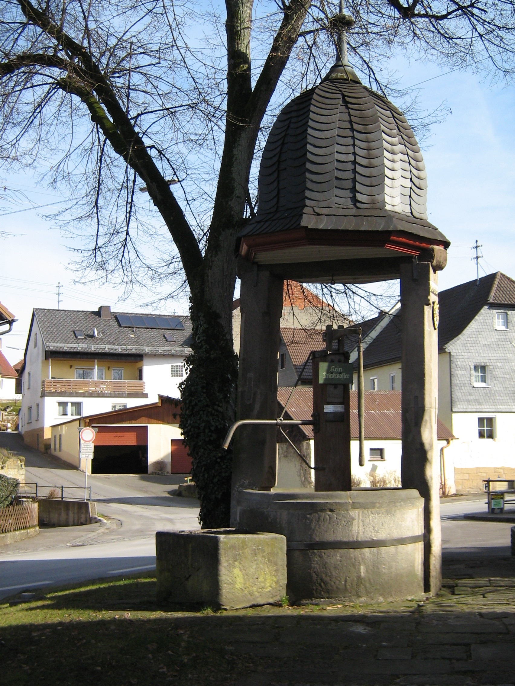 Leider haben wir keinen Alternativtext zu diesem Bild, aber wir arbeiten daran.